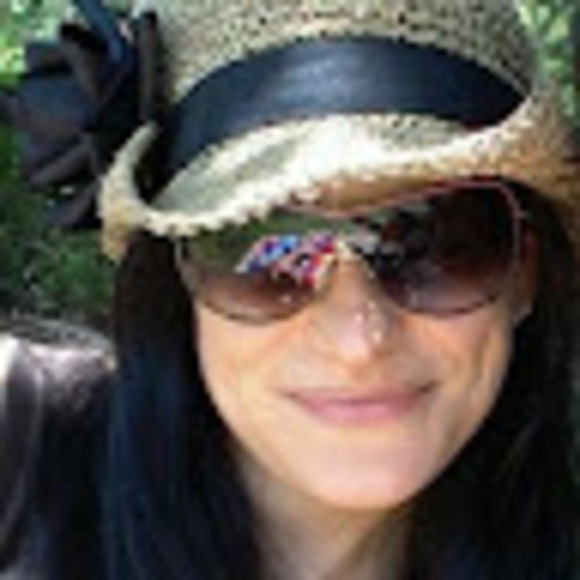 Meet your Posher, Angela katherine - Picture 1 of 1